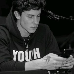 Meet your Posher, Rj